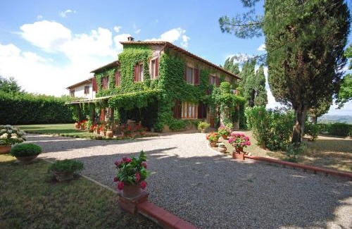 San Gimignano Villa | Oceanfront Villa Remignoli: Guest Rated 9.4/10 Getaway