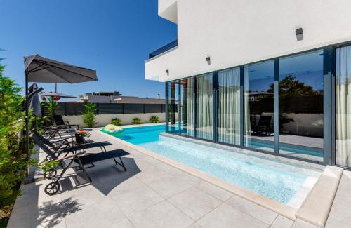 Vrsi Villa | Villa Restart Vrsi-Mulo