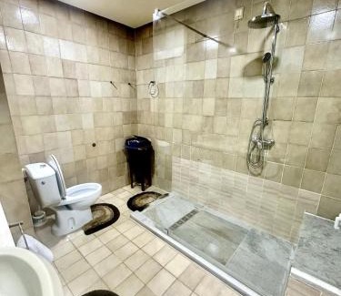 Notre Dame Apartment | Villa Retreat Pool, Space and Guaranteed Tranquility