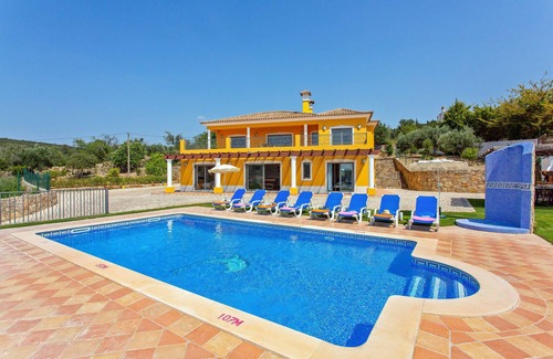Sao Clemente Villa | Villa Ribeiro Tomas: Guest Rated 10/10 with Private Pool