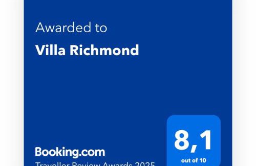 Monte Faro Apartment | Villa Richmond: Family-Friendly Stay with Oceanfront Views