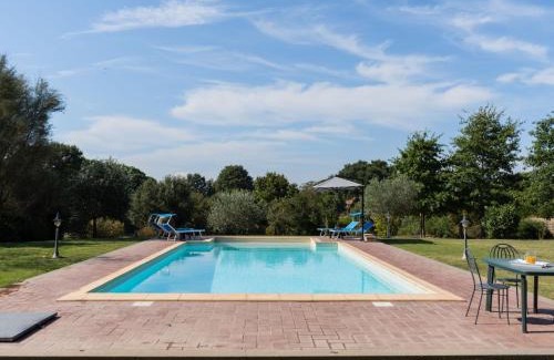 Canale Monterano Villa | Villa Rimbaudo: Family-Friendly Retreat with Pool Access