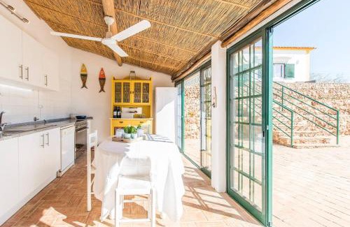 Tunes Villa | Beachfront Getaway at Villa Rita with Ocean Views