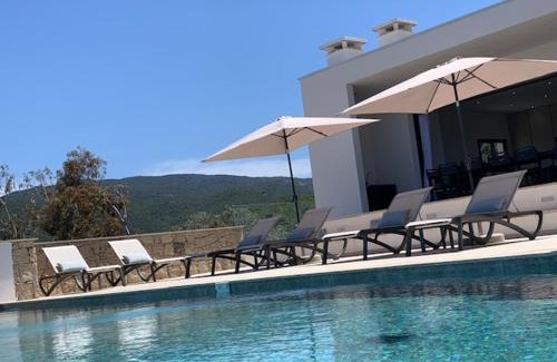 Pietrosella Villa | Villa Rivoli: Oceanfront Oasis with Pool and Breakfast