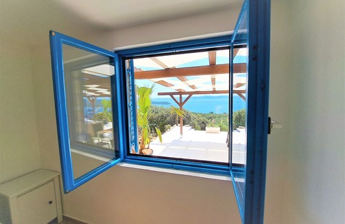Tkon House | Villa Robinson: Romantic Stone House with Pool & Views