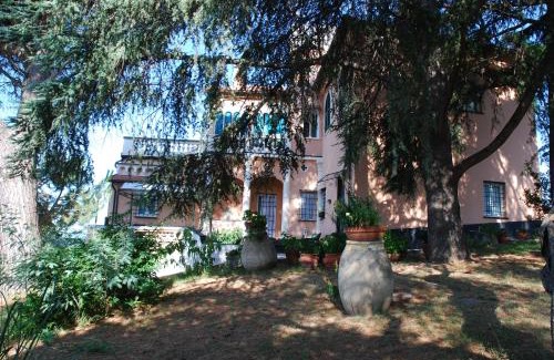 Carmini Bed & Breakfast | Experience Villa Rocca Leivi: Rated 9/10 with Hot Tub