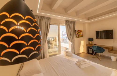 Pizzo Bed & Breakfast | Relax at Villa Rocca - Rooms, SPA & Oceanfront Escape
