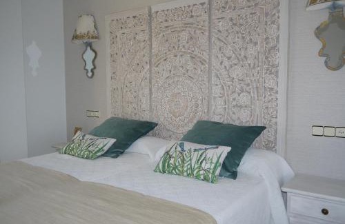 Montalvo Villa | Oceanfront Villa Rochas: 10/10 Guest Rated Retreat