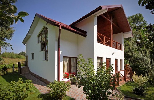 Truskavets Villa | Villa Roksolana: Guest-Favorite with Breakfast Included