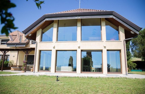 Misano Adriatico Villa | Villa Rolls: Elegant Retreat with Pool and Ocean View