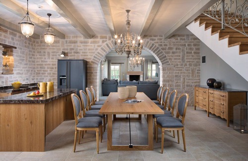 Korenici Villa | Villa Romanza: Poolside Retreat with Top Guest Ratings