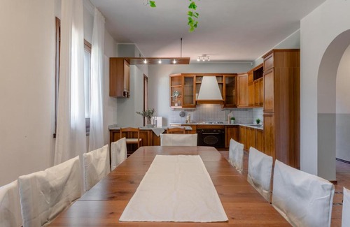 Cologna Spiaggia Villa | Villa Rosè - Oceanfront Haven with Pool & Breakfast