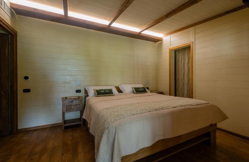 Monte Chiaro House | Premier Villa Rosa di Nonna Rosa: 10/10 Rated Retreat