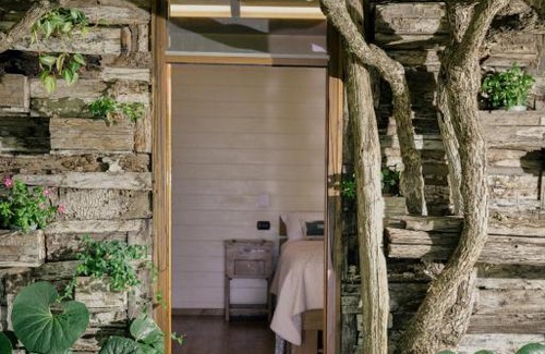 Monte Chiaro House | Premier Villa Rosa di Nonna Rosa: 10/10 Rated Retreat