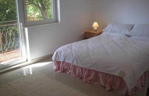 Donji Morinj House | Villa Rosa: 4-Star Family and Pet-Friendly Retreat