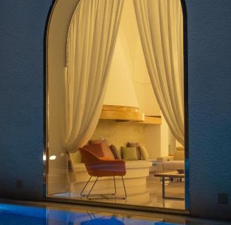 Marina di Pescoluse Villa | Villa Rosa Mediterranea: 4-Star Retreat with Oceanfront Bliss