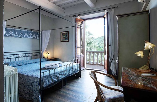 Lucarelli House | Villa Rosa Panzano: Relax by the Pool and Indulge in Spa