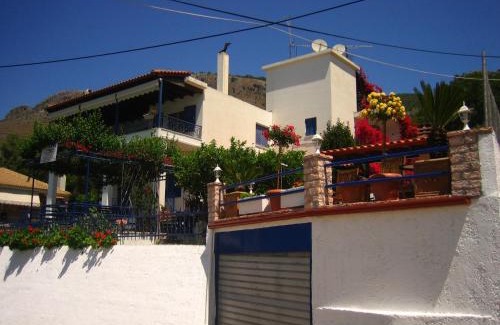 Plataria Apartment | Oceanfront Villa Rosanna - Family-Friendly Retreat