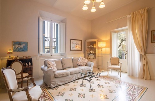 Cecina Villa | Villa Rose in Larciano ,, Toscana