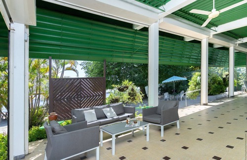 Les Anses-d'Arlets Villa | Beachfront Villa Roucou: Family-Friendly Getaway in Paradise
