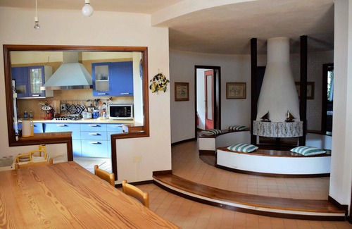 Notteri Villa | Unforgettable Villa Roundabout: Oceanfront Bliss Awaits