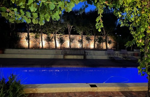 Stellenbosch Villa | Villa Rowan: Family-Friendly Oasis with Inviting Pool
