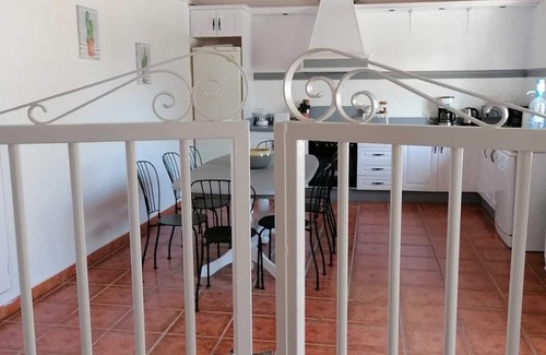 Marchena House | Relaxing Villa Roxane: Terrace, Garden & Ocean Views