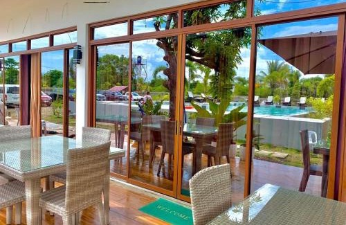 Narra Resort | Discover Villa Royal Palawan: Pet-Friendly Stay with Pool