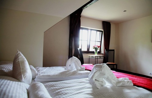 Chodovska Hut Hotel | Villa Rozmaryn: Guest Rated 9.8 with Spa & Family Amenities
