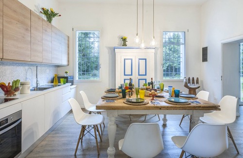 Massa Castello Villa | Villa Rustica 8: Family-Friendly Retreat with Spa & Breakfast