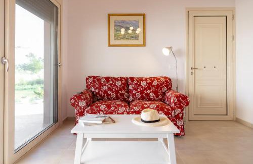 Pesada Villa | Villa Ruby: Oceanfront Getaway with Top Guest Ratings