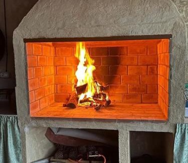 Campillo de Altobuey Villa | Relaxing Villa Rural with Pool and Hot Tub, Rated 9/10