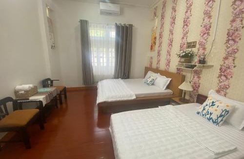 Phan Thiet Apartment | Idyllic Villa Sân Vườn Misa with Private Beach & Ocean View