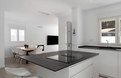 Los Gallos-Cerromolino House | Villa 'Santa Clara 21a': Private Pool & Ocean View Getaway