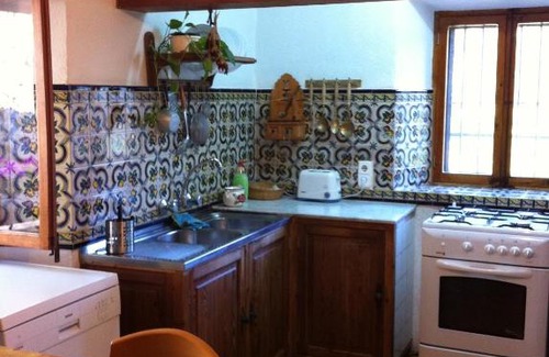 Valldemossa Villa | Villa Sa Capsana: 4-Star Retreat with Pool & Kitchen
