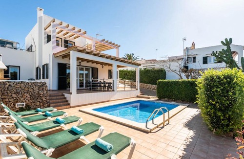 Puerto Luz Villa | Family-Friendly Villa Sa Oreneta with Pool in Port de Addaia