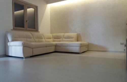 Bella Farnia House | Villa Sabaudia: Guest Rated 9.2 with Oceanfront Bliss