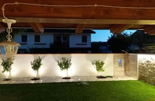 Bella Farnia House | Villa Sabaudia: Guest Rated 9.2 with Oceanfront Bliss