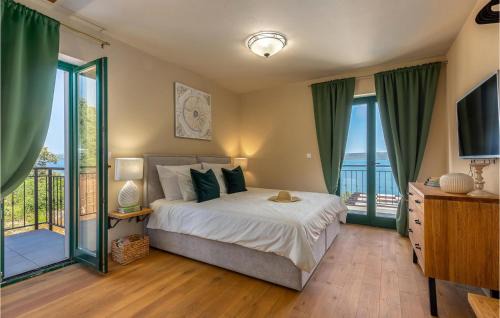 Municipality of Posedarje House | Relax at Villa Sadic: Family-Friendly with Pool Access