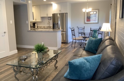 South Scottsdale Condo | Guest Rated 10/10: Villa Saguaro Condo near Scottsdale