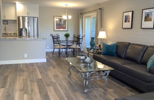 South Scottsdale Condo | Guest Rated 10/10: Villa Saguaro Condo near Scottsdale