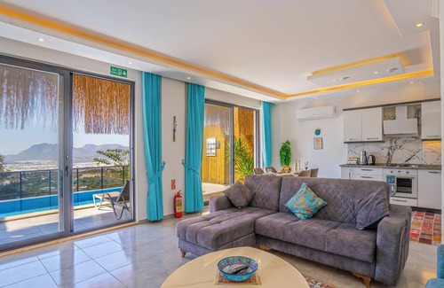 Uzumlu Villa | Idyllic Villas with Ocean Views and Private Pools Await You