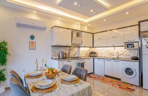 Uzumlu Villa | Idyllic Villas with Ocean Views and Private Pools Await You
