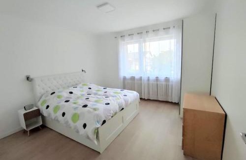Amneville House | Cozy Villa Sainte-Rose: Family-Friendly Stay Near Cité des Loisirs