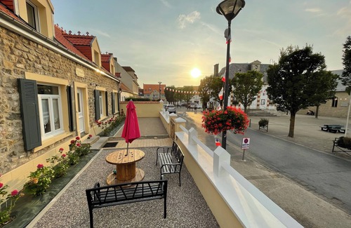 Wissant Villa | Villa Sainte Thérèse: Oceanfront Retreat Near the Beach