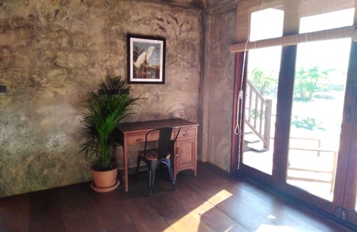 Mueang Kaeo House | Relaxing Villa Sala Sabai with Private Pool & Spa Amenities