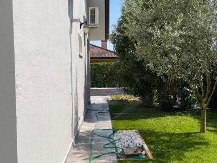 Isola Albarella Villa | Villa Salice: Oceanfront Escape with Pool & Private Beach