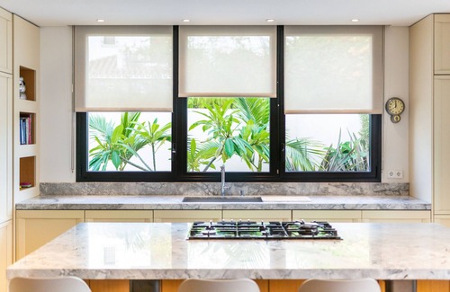 Golden Mile Villa | Villa Samba - Family-Friendly 4 Bedroom Villa Steps from Beach