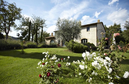 Cetona Villa | Experience Villa San Francesco: Spa Retreat in Tuscany