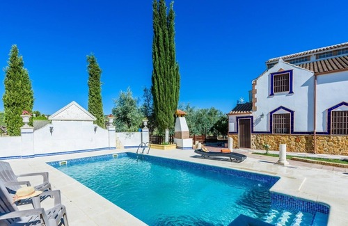 Monturque Villa | Villa San Luis Moriles: Poolside Relaxation & Family-Friendly